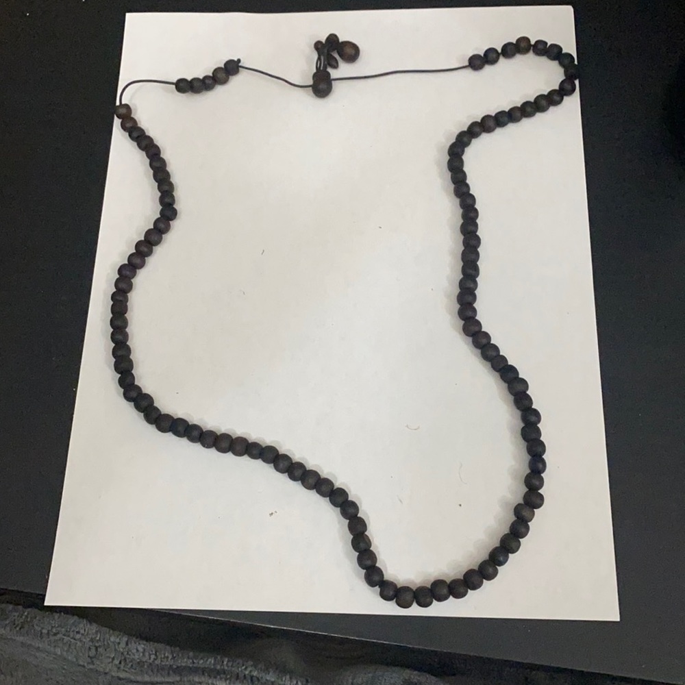 Bracelet or necklace